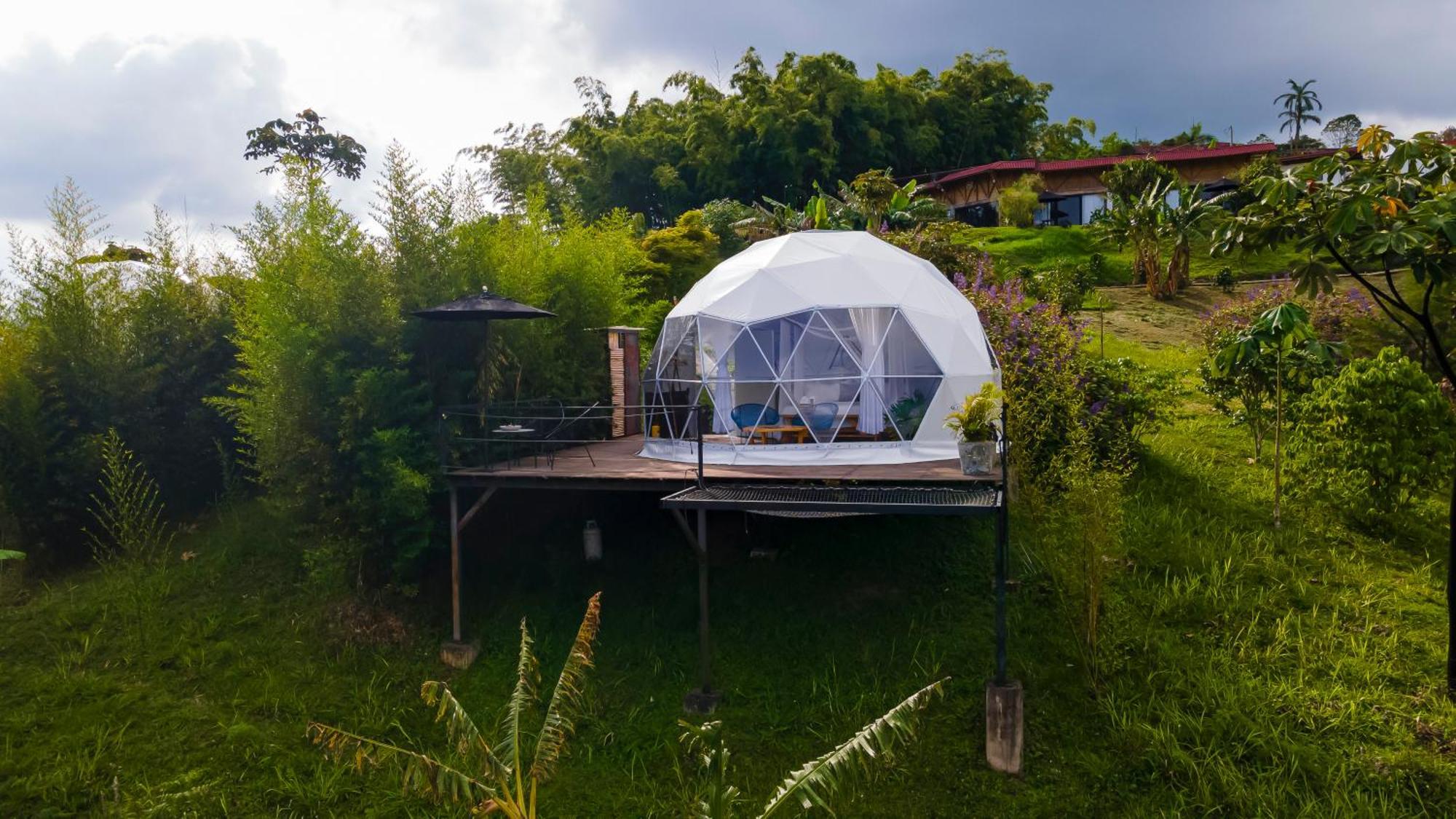 Ecohotel Monte Tierra Habitaciones Y Glamping Филандия Экстерьер фото